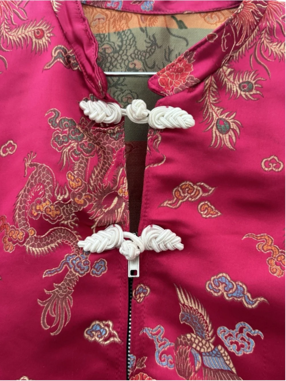 Unbranded vibrant fuchsia